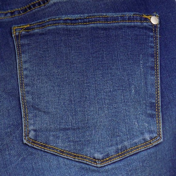 Judy Blue Dark Wash Distressed Skinny Fit Mid-Rise Jeans With Striped Lining NWT - Picture 10 of 14